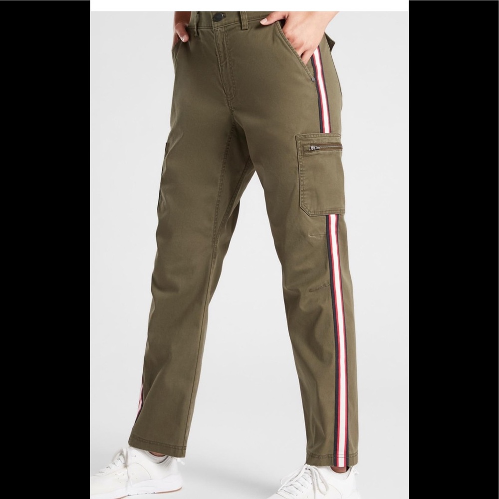 Athleta Summit Cargo Pant 4Tall *Flaw